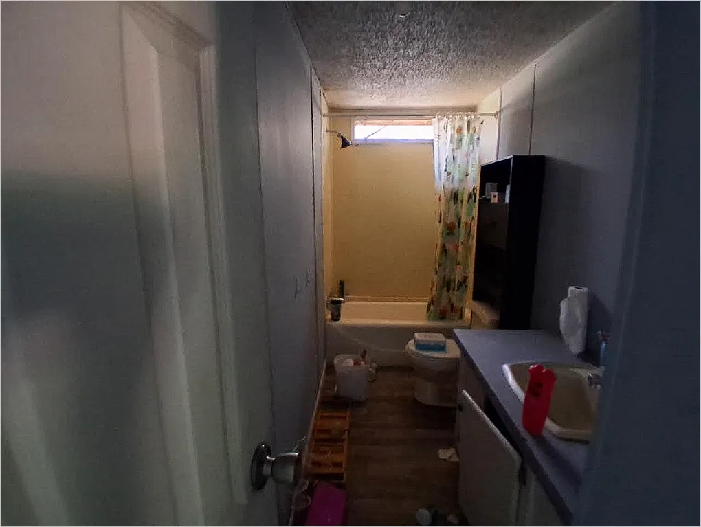 2 bed, 700 sqft, $775 — Photo 3