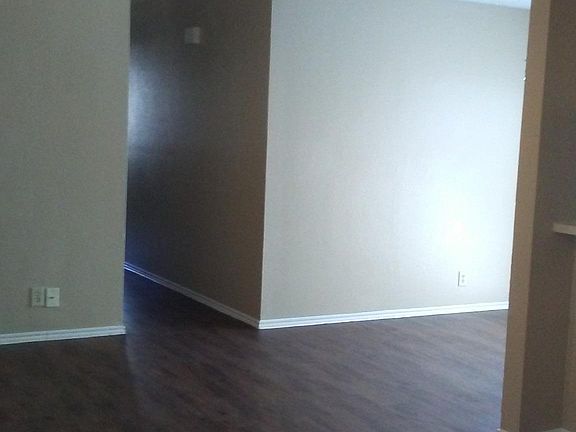 3rd image of 9925 Ardash Ln