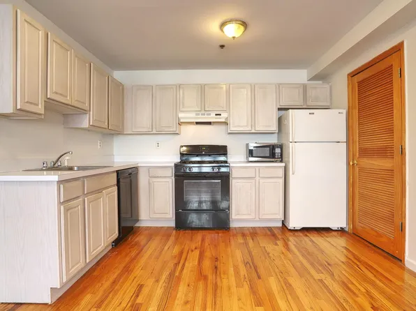 632 Adams St APT 3, Hoboken, NJ 07030