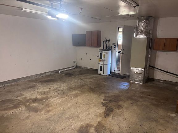 5th image of 13812 NE 51st St