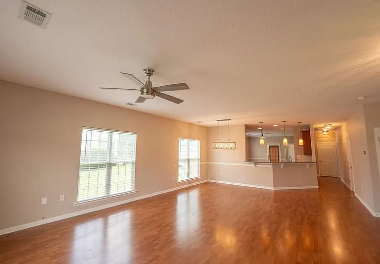 10 Arbors Cir — Photo 13