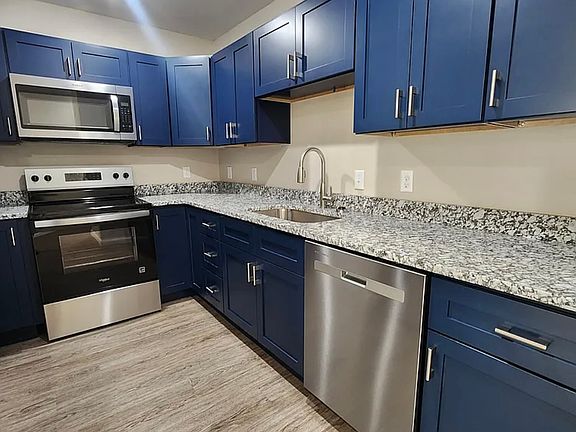 3rd image of 140 Parrish Ave #2