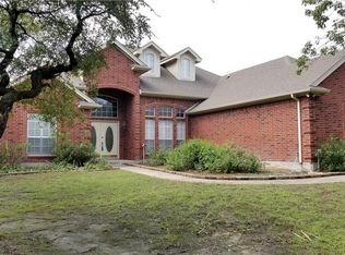 6301 Rainbow Trl, Lake Worth, TX 76135