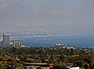 1080 El Medio Ave, Pacific Palisades, CA 90272