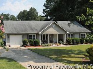 2620 Strickland Bridge Rd, Fayetteville, NC 28306