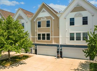 1272 SE Village View Ln, Ankeny, IA 50021