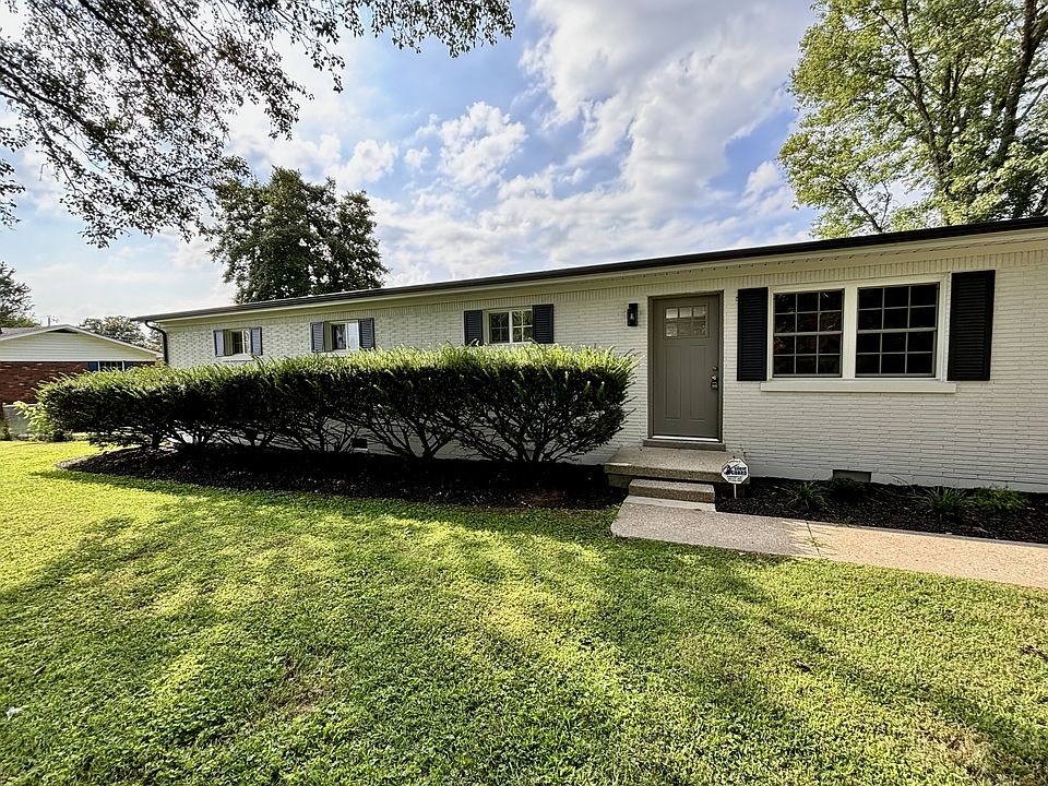 1st image of 120 Willow Dr