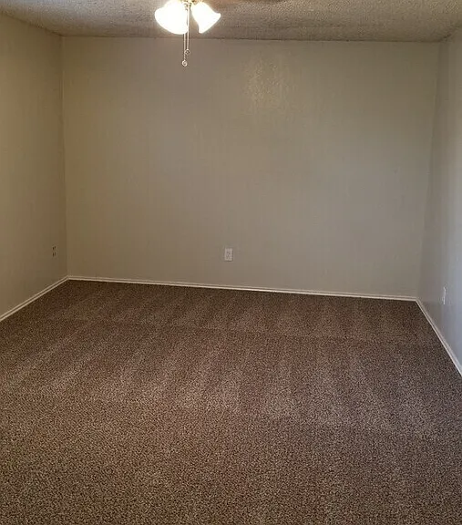 8207 Memphis Ave #B — Photo 23