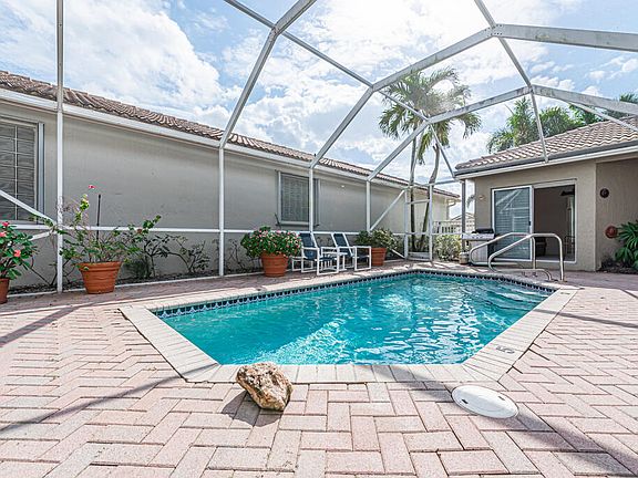 5th image of 9580 Honeybell Cir