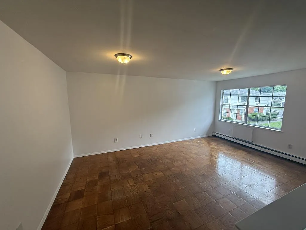 41 Rome Ave — Photo 2