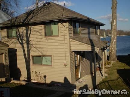 1st image of 5880 N Center St