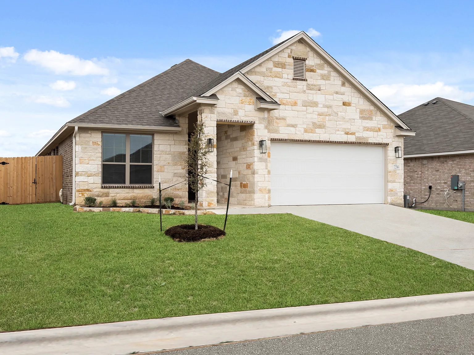 7216 Caladium Drive - 1 — Photo 1