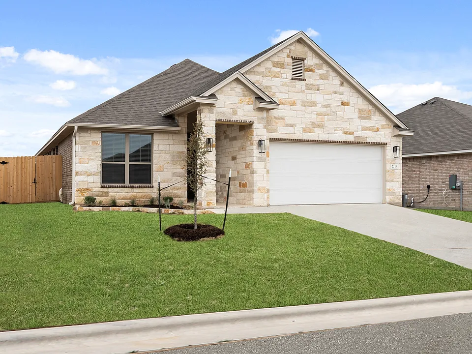 7216 Caladium Dr