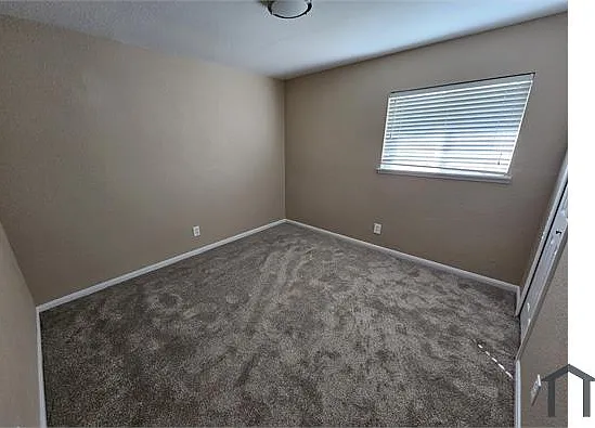 602 Hillcrest St — Photo 9