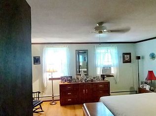18 Livingstone Ave, Westfield, MA 01085