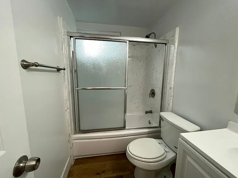 14410 Valerio St — Photo 17