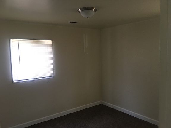5th image of 354 Blackhawk Dr
