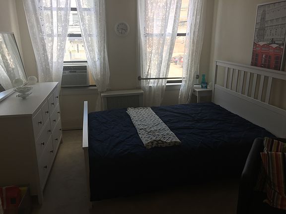 4th image of 2352 31st Ave