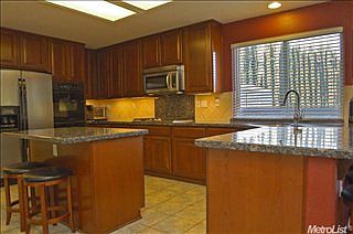 4th image of 8788 Hawkesbury Ct