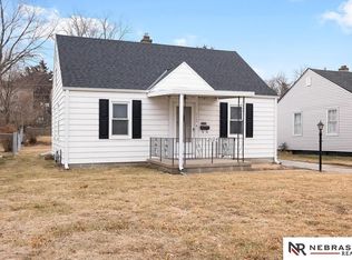 2105 S 48th St, Omaha, NE 68106