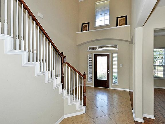 2nd image of 17511 Stamford Oaks Dr