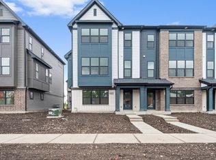 6427 Main St, Morton Grove, IL 60053