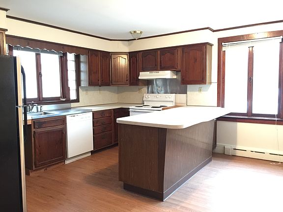 4th image of 1261 State Highway 7 APT 21