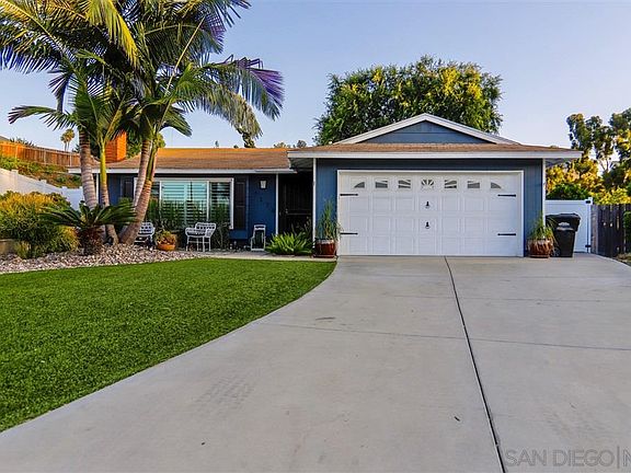 2nd image of 7374 Laura Ct