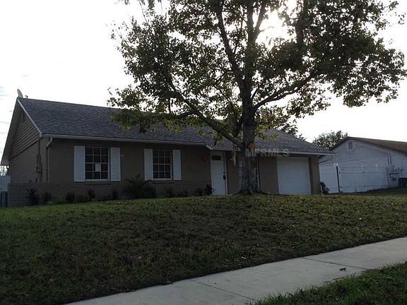 3rd image of 2331 Heather Ave