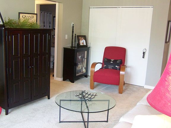2nd image of 240 Wentworth Ave W APT 305