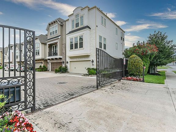 Beautifull ladscaping is eveident throughout this gated community
