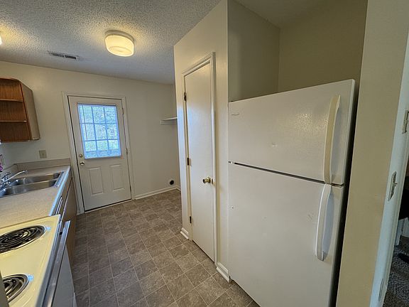 4th image of 705 Patton Cir #11290188