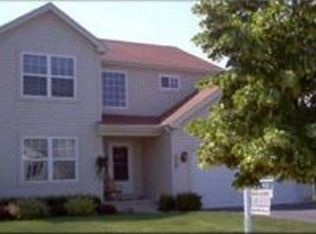 2281 N Salem Ln, Round Lake Beach, IL 60073