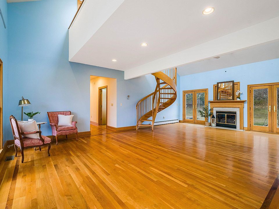 1st image of 96 Shalom Rd