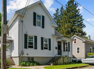 7 Gareau St, West Warwick, RI 02893