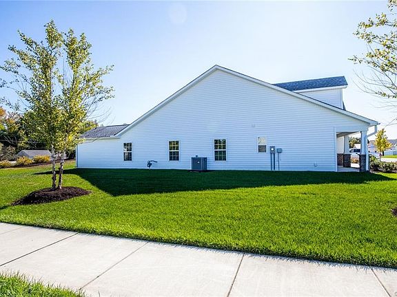 5th image of 8212 Bald Cypress Dr