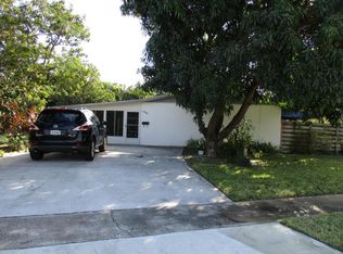 950 NE 3rd Ave, Boca Raton, FL 33432