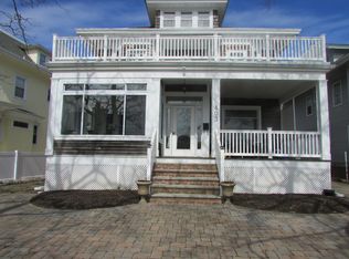 403 Edgemont Dr, Loch Arbour, NJ