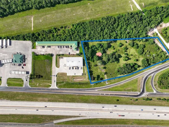 7449 Highway 61, Hankamer, TX 77560