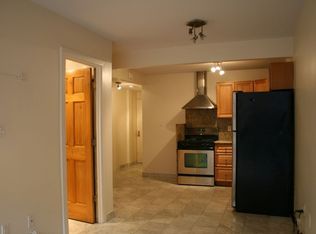 25-12 43rd St #1B, Astoria, NY 11103