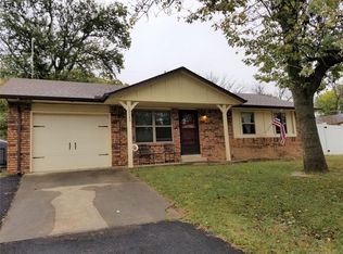 13243 S Walnut Rd, Claremore, OK 74017