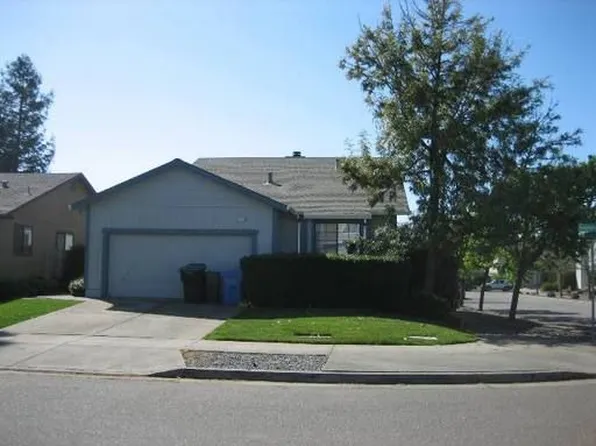 1135 Navarro St, Santa Rosa, CA 95401