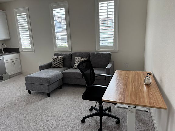 4th image of 3239 Garden Farms Ct