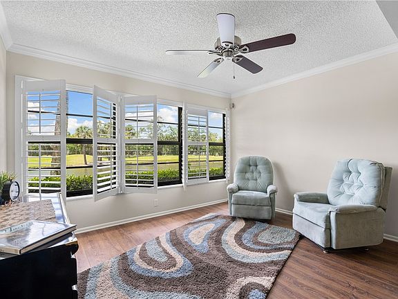 3rd image of 21 Plantation Dr APT 105
