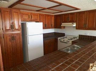 66565 12th St APT 5, Desert Hot Springs, CA 92240