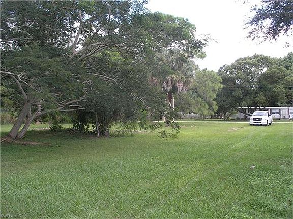 4th image of 8200 Breeze Dr