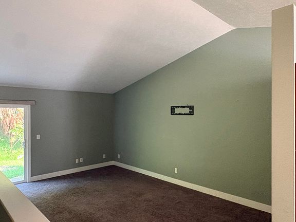 3rd image of 4207 Sand Valley Dr NE #9