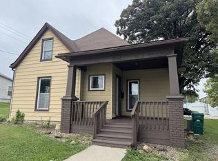 52 S Rutherford St, Macon, MO 63552
