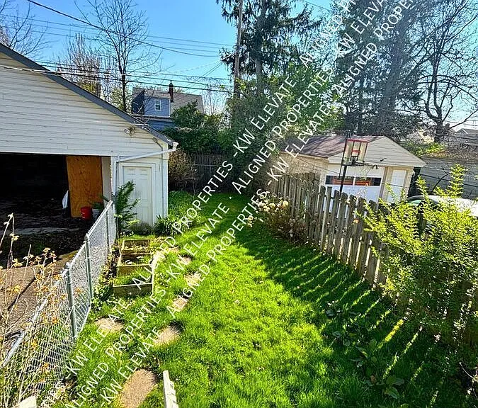4166 Ellison Rd — Photo 22