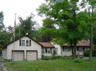 663 Canistear Rd, Highland Lakes, NJ 07422